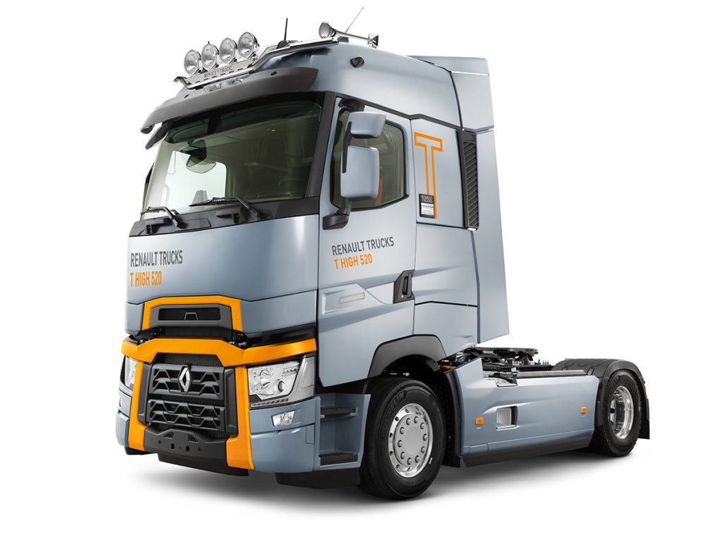 Los nuevos Renault Trucks T y Renault Trucks T High combinan el ahorro de consumo y la reducción de emisiones contaminantes con cabinas equipadas para ofrecer a los transportistas el máximo confort a bordo.